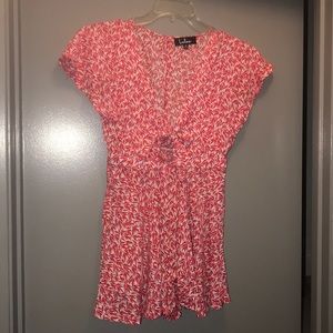 Lulus romper🌺🌹